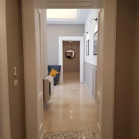 Mammadada Charm Μπάρι